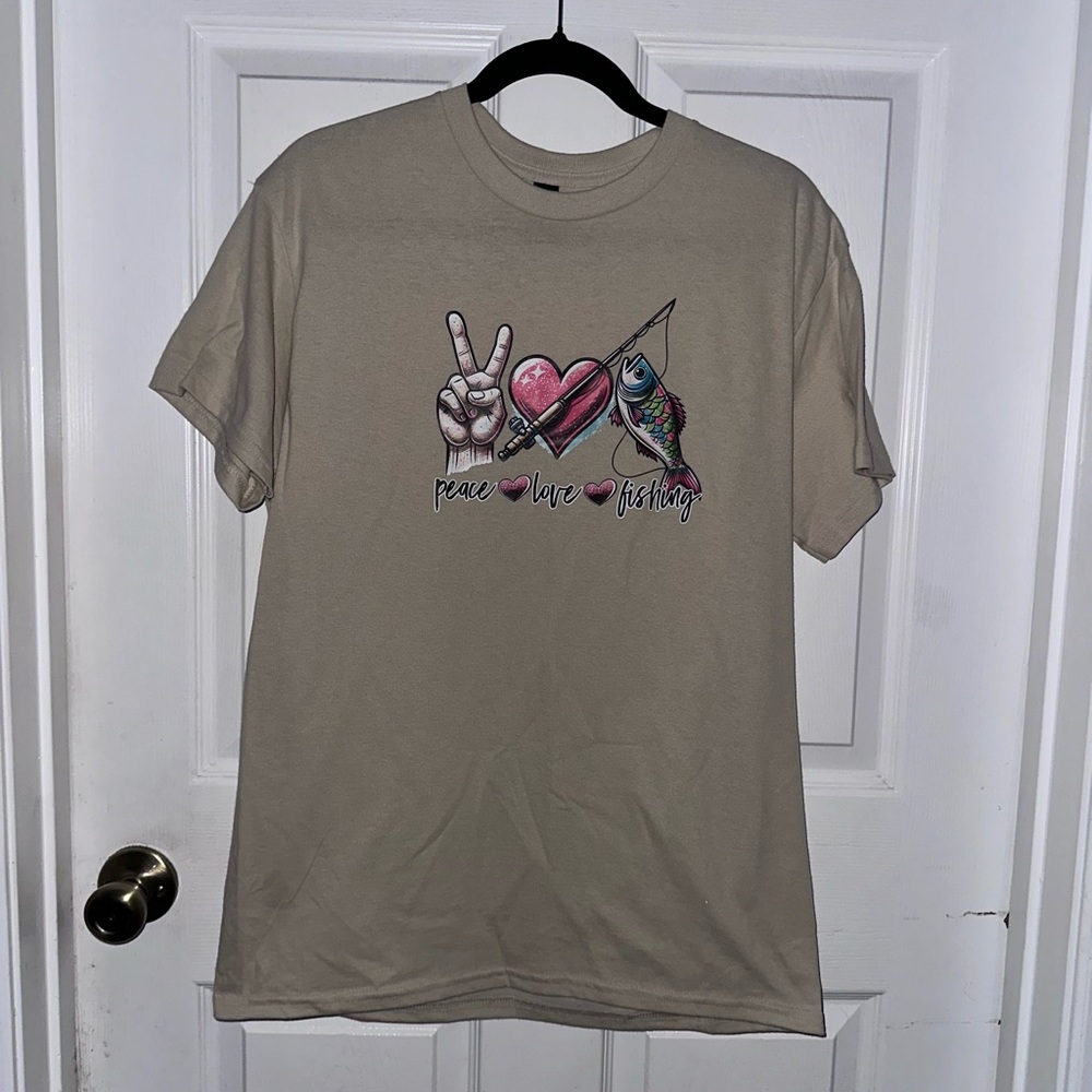 NEW Handcrafted Peace Love Fishing Shirt